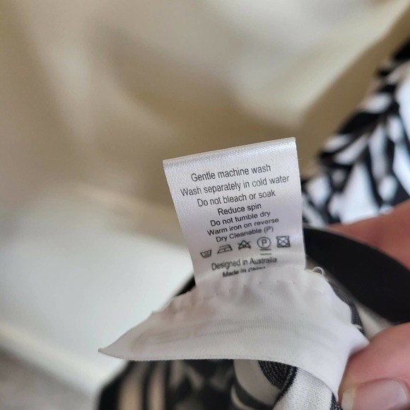 Soon Maternity Leo Cap Sleeve Black and White Stripe Maternity Dress - Picture 13 of 15